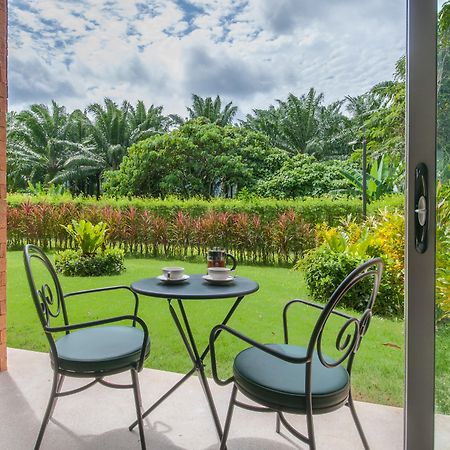 Thanyapura Sports & Health Resort Thalang Exteriör bild